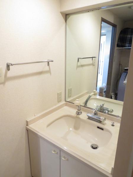 Wash basin, toilet. It is beautiful to your also washstand