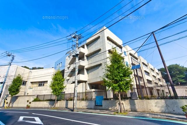 Junior high school. 500m to Toshima Ward Chitose Bridge Junior High School