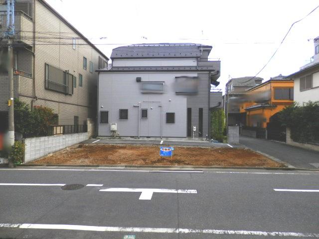 Local land photo. Local (11 May 2013) Shooting