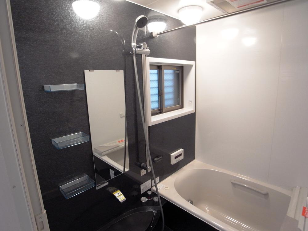 Same specifications photo (bathroom). Bathroom construction cases