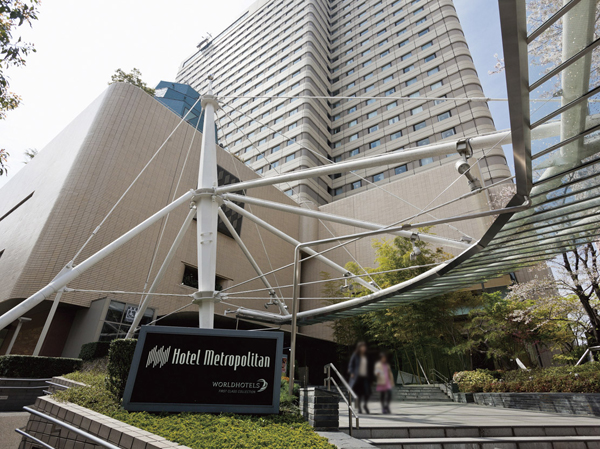 Surrounding environment. Hotel Metropolitan (about 530m ・ 7-minute walk)