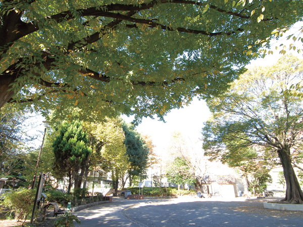 Surrounding environment. Agariyashiki park (about 810m ・ 11-minute walk)