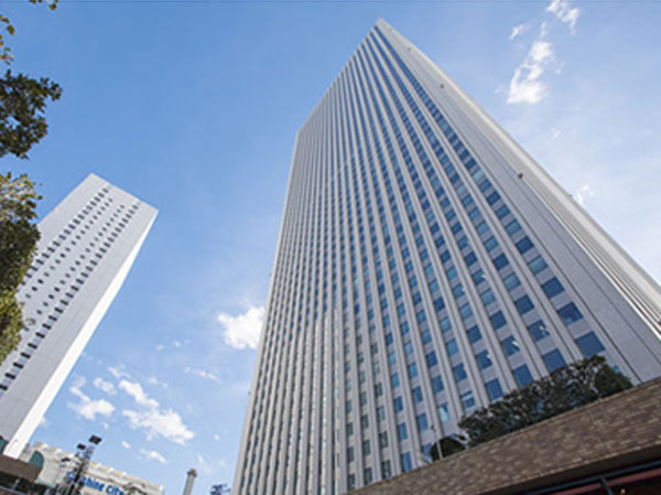 Surrounding environment. Landmark of Ikebukuro, Sunshine City is a commercial complex consisting of five commercial buildings. Symbol Tower "Sunshine 60", Consisting of a number of shops and restaurants "specialty store street Alpa", Aquarium and Planetarium, Amusement facilities to enhance such Namjatown "World Import Mart.", Exhibition hall, Museum, Cultural Center "the cultural facilities such as theaters are aligned, Ikebukuro one high-rise hotel "Sunshine City Prince Hotel". Various functions and facilities have been enhanced. (Ikebukuro Sunshine City / About 1240m ・ Walk 16 minutes ・ Bike about 7 minutes)