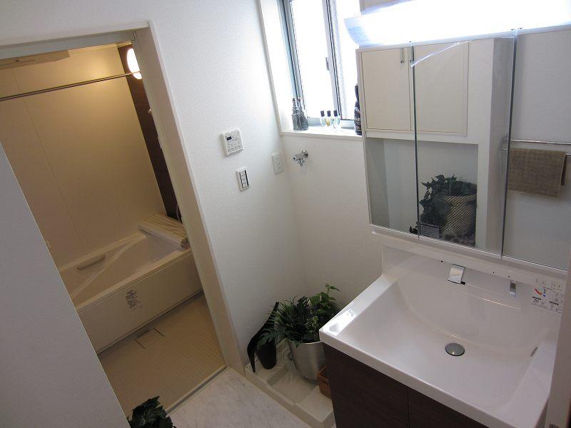 Wash basin, toilet. A Building Wash