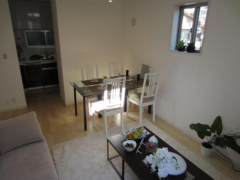 Living. A Building LDK2