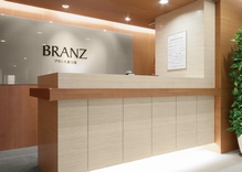  ◆ Tokyo Metro Marunouchi Line "Shin'otsuka" Station No. 1 to the ground than the exit. Minamiotsuka Street cross the signal of "Otsuka 5-chome", Turn right on the sidewalk.  Straight Minamiotsuka street to JR "Otsuka" station direction. 3F of the right side in the traveling direction "South Shin'otsuka Building".