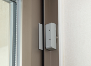 Security.  [Security sensors to monitor the entry into the dwelling unit] The entrance door and windows that open of all households, We have established the security sensors. Entrance door at the time of crime prevention set ・ When the window is open, Audible alarm sounds from the room of the intercom, With it conveys the abnormal to the management person room, Problem to security company. (Same specifications)