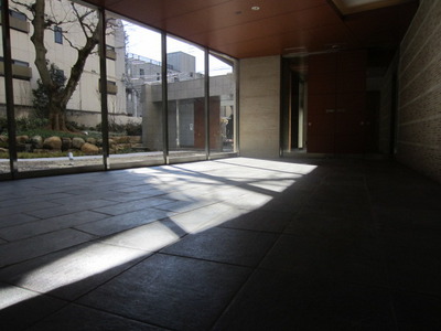 lobby. entrance ・ Auto-lock is attached!