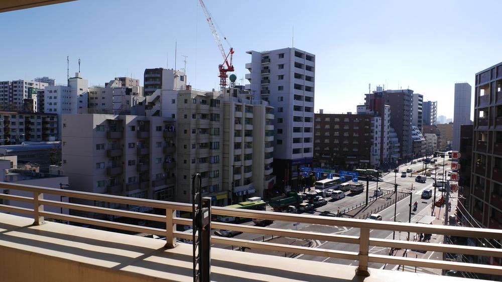 View photos from the dwelling unit. View from the site (December 2013) Shooting
