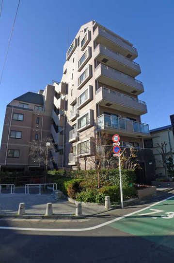 Local appearance photo