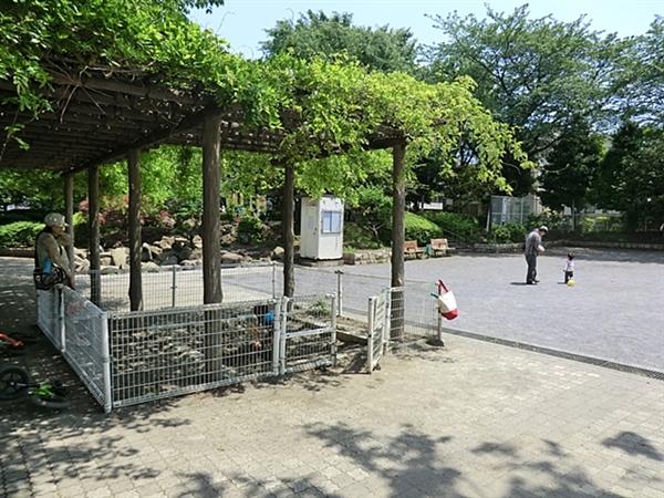park. 200m to Chihaya park