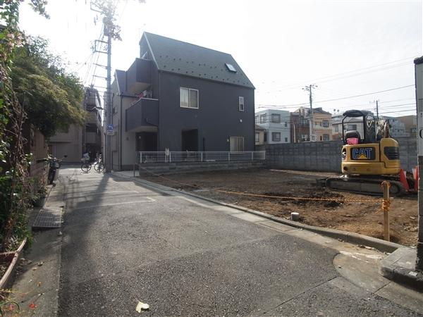 Building plan example (floor plan). Reference plan floor plan 13.7 million yen ・ 82.74 sq m ・ B Building