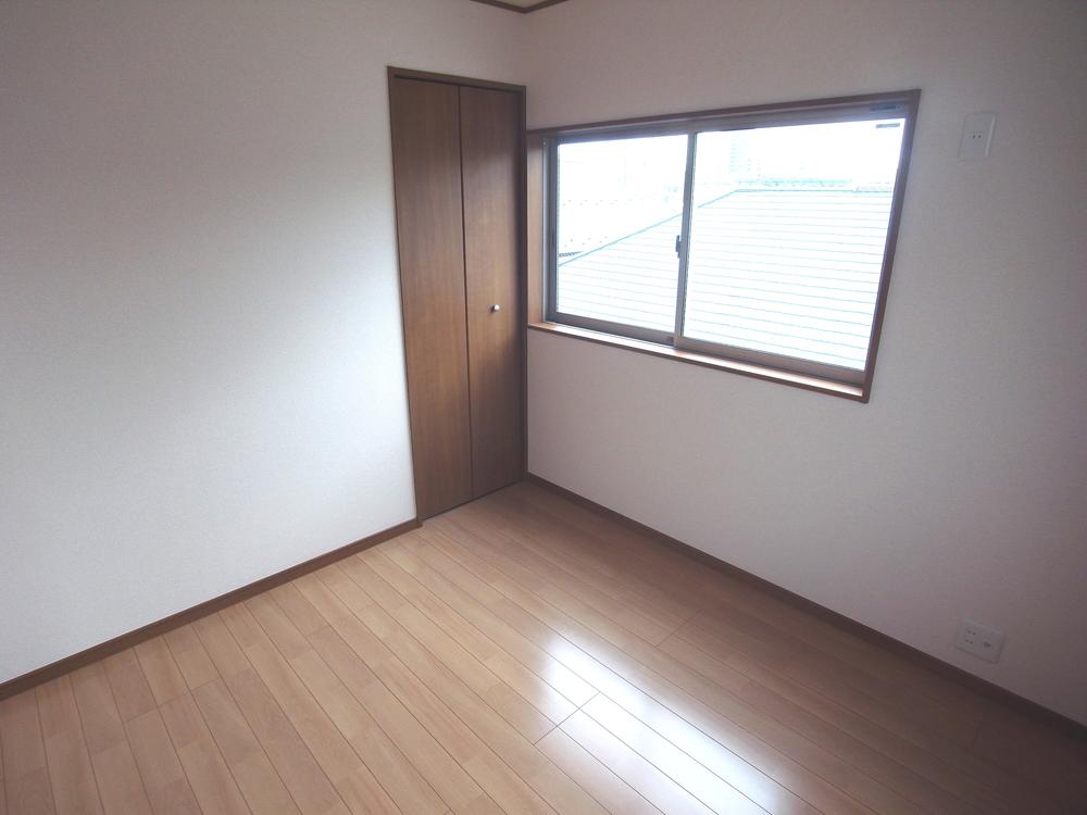 Non-living room. Indoor (July 2013) Shooting