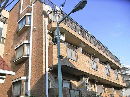 Local appearance photo