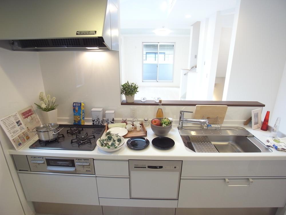 Same specifications photo (kitchen). The company example of construction (kitchen)