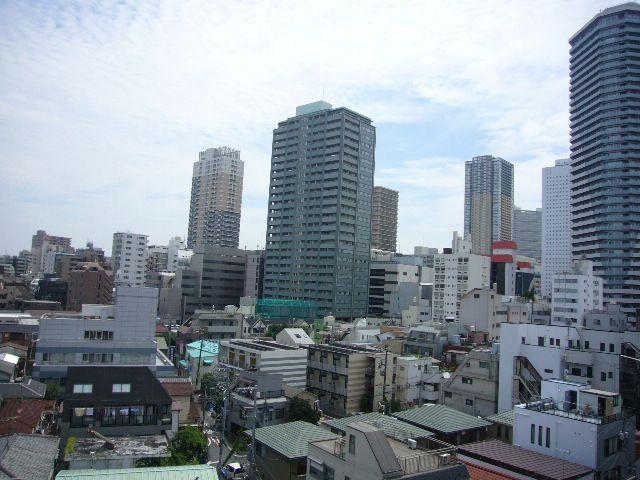 View photos from the dwelling unit. View from local
