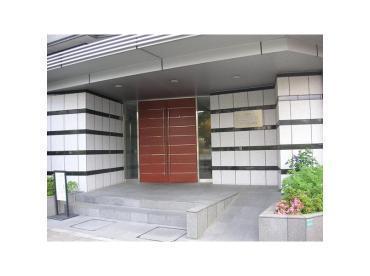Entrance. 24-hour security of the peace of mind ・ Auto-Lock is correspondence