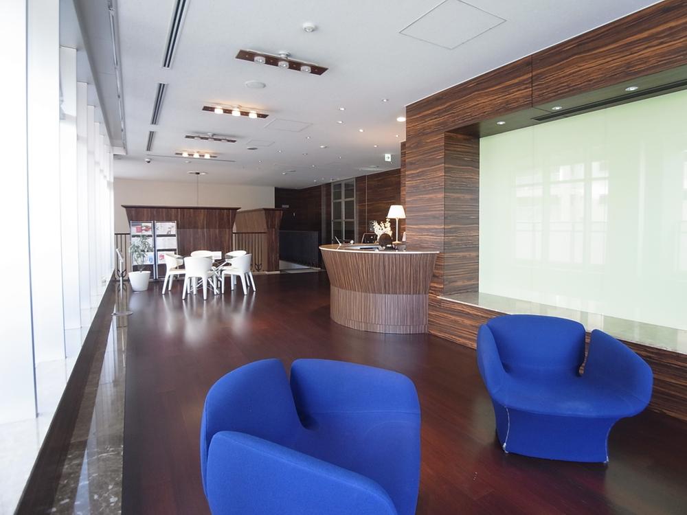 Other common areas. Lounge