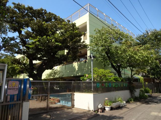 kindergarten ・ Nursery. Little Women nursery school (kindergarten ・ 770m to the nursery)