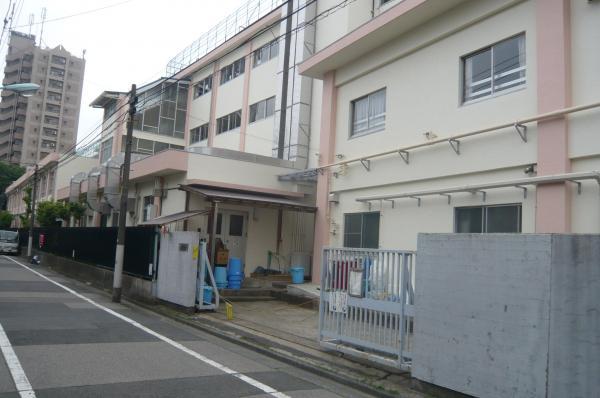 Junior high school. 720m up to junior high school