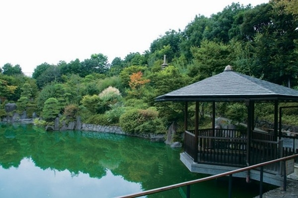 Building structure. Mejiro garden (about 1620m)