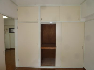 Other Equipment. Western-style storage (reference photograph of another in Room)
