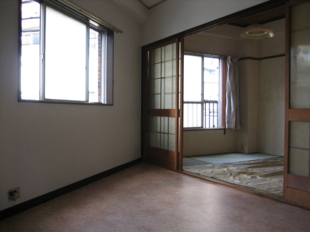 Living and room. Corner room