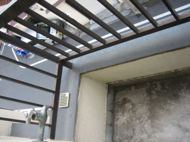 Balcony. Laundry Area on the balcony