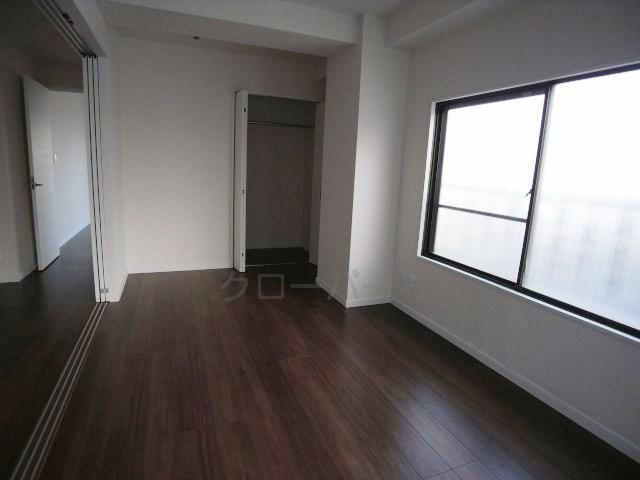 Non-living room