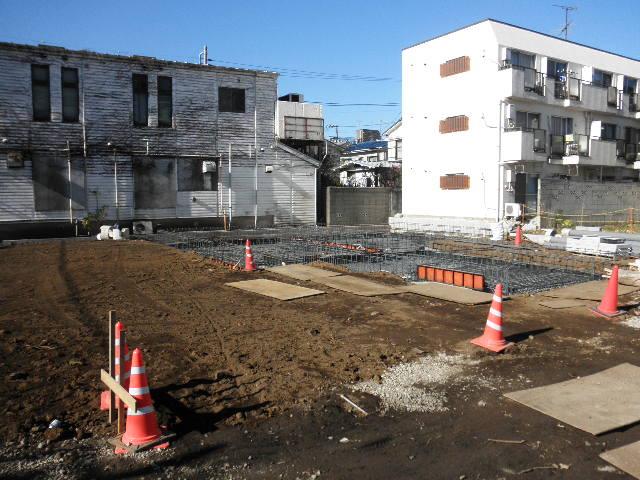 Other local. Local (12 May 2013) Shooting