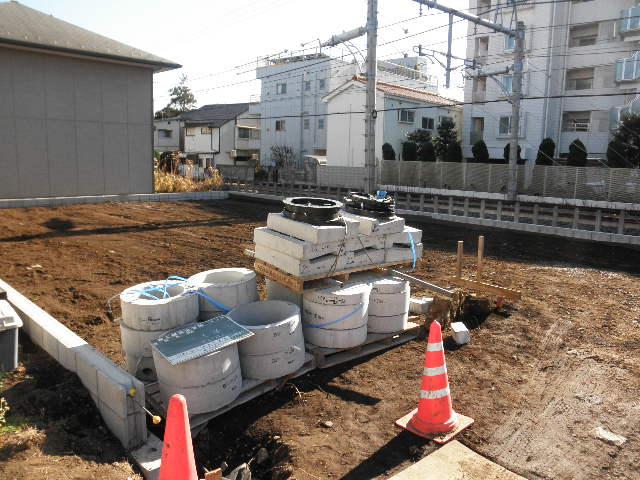 Other local. Local (12 May 2013) Shooting