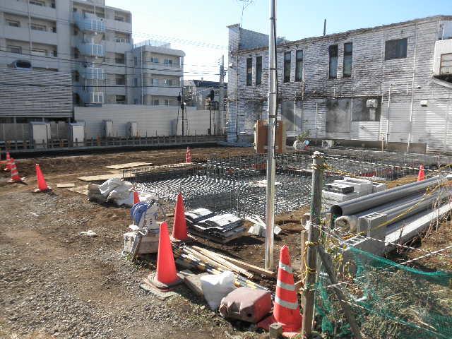 Other local. Local (12 May 2013) Shooting