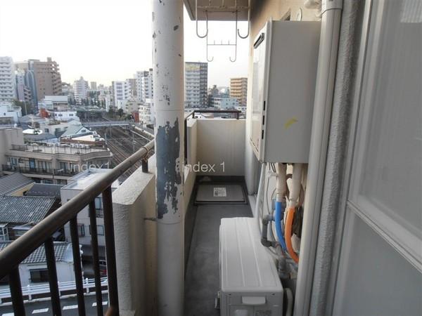 Balcony. Yang per well in the 8th floor southwest angle room ☆