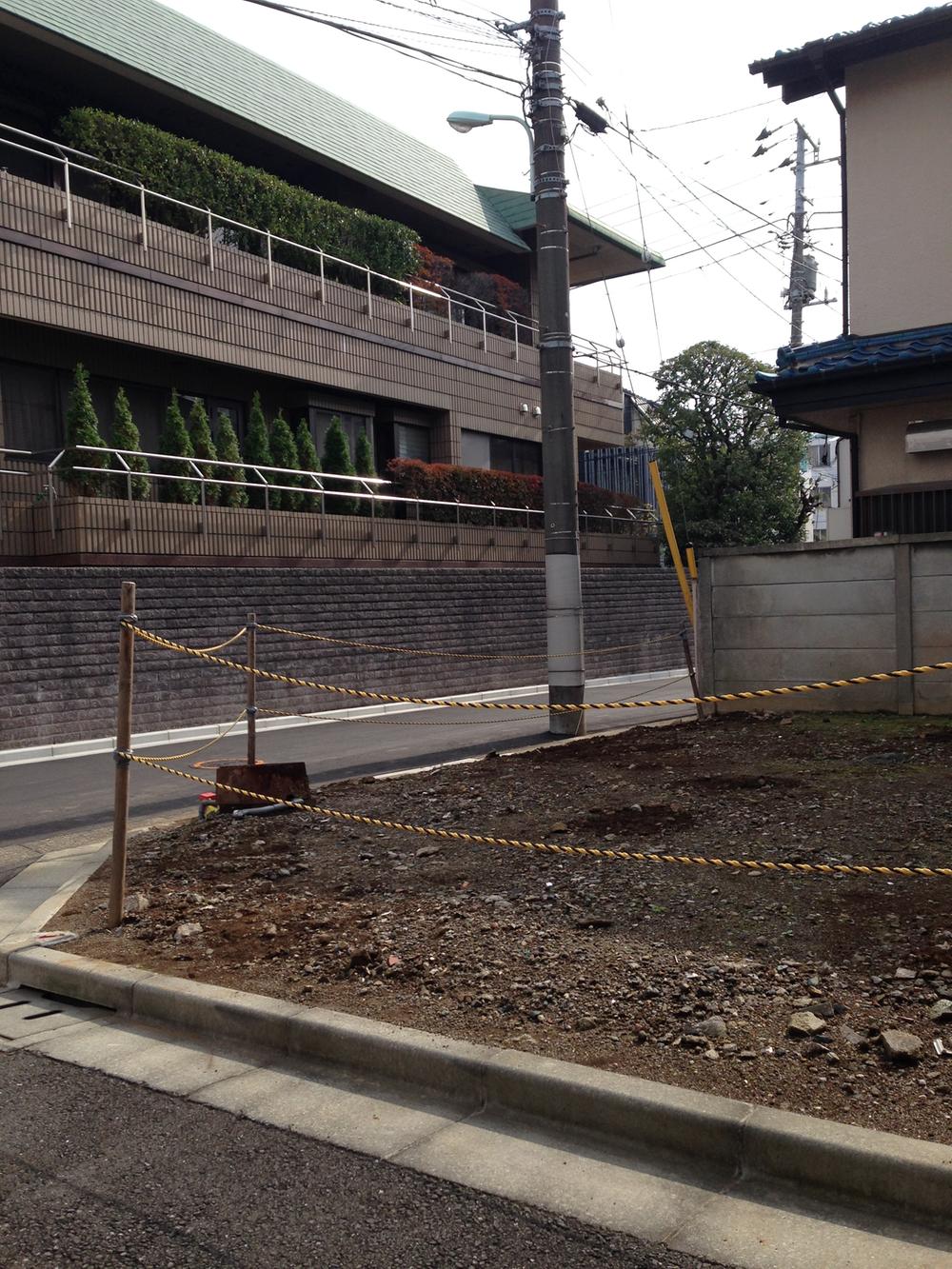 Local appearance photo. Local (11 May 2013) Shooting