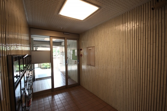 Toshima-ku, Tokyo Kami-Ikebukuro 1