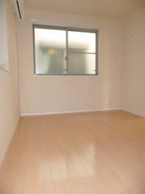 Other room space. Two-sided lighting Western-style