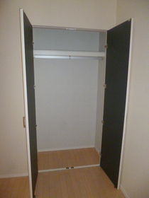 Receipt. Storage abundant closet