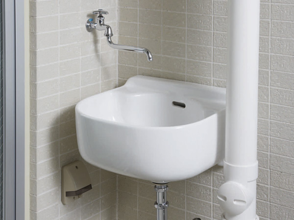 Other.  [Slop sink] Balconies, Gardening water and rear, Standard equipped with a slop sink, which come in handy for cleaning the leisure goods.