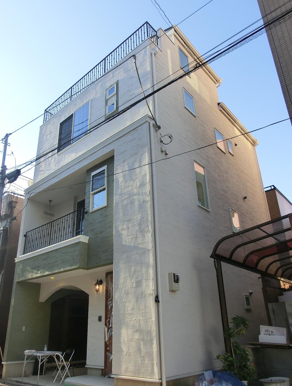 Local appearance photo