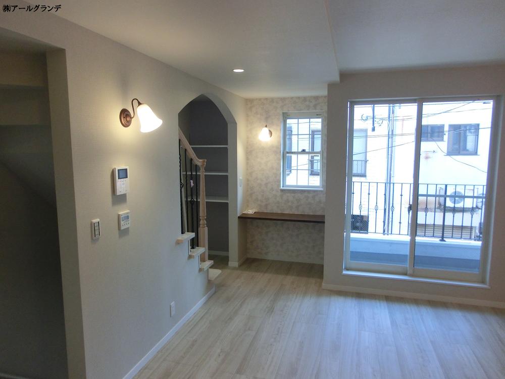 Living. Indoor (12 May 2013) Shooting