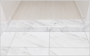 Other.  [Entrance & Agarikamachi] The entrance of the floor and Agarikamachi, Adopted a marble oozes the sense of quality. The entire entrance to welcome you, To produce a distinguished look.