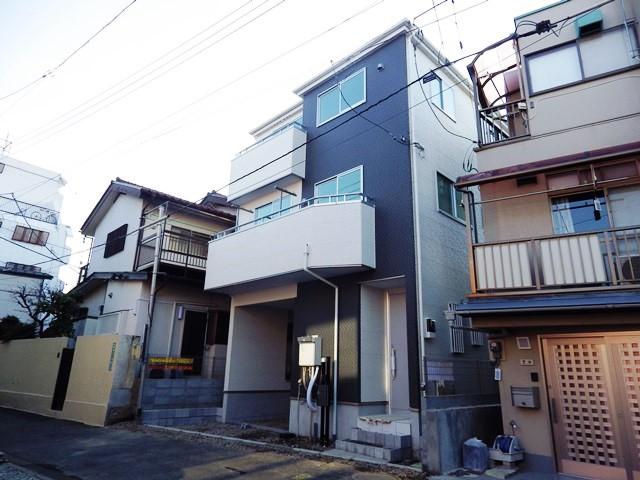 Local appearance photo