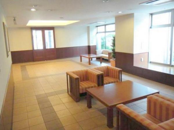 lobby. Spacious lobby