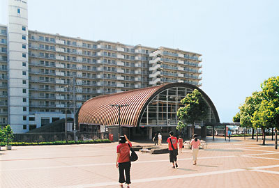 Other Environmental Photo. "Rinkanden'entoshi" because the station is in the morning there is also a train of the first train, Sitting happy to commute also OK
