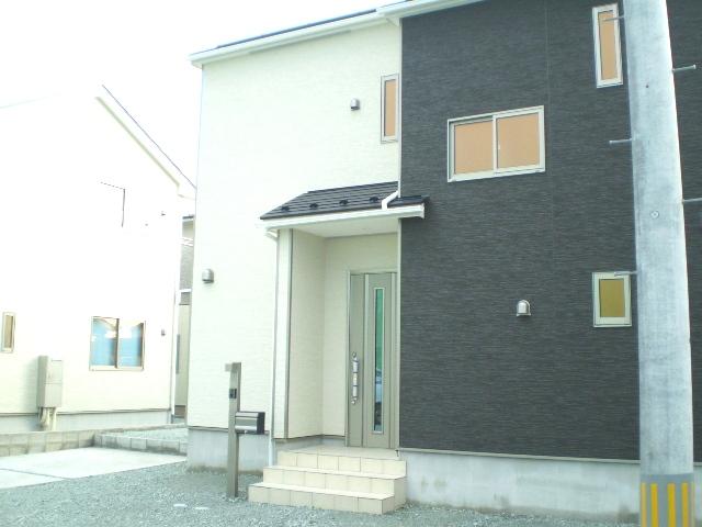 Local appearance photo. Local (10 May 2013) Shooting