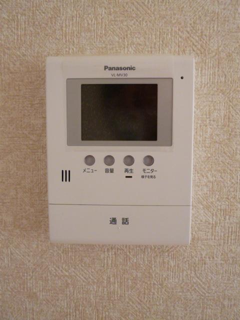 Security equipment. Ya monitor functions that can check the state of the entrance in the video and audio, Equipped with an infrared LED that can check the night visitors ☆ 