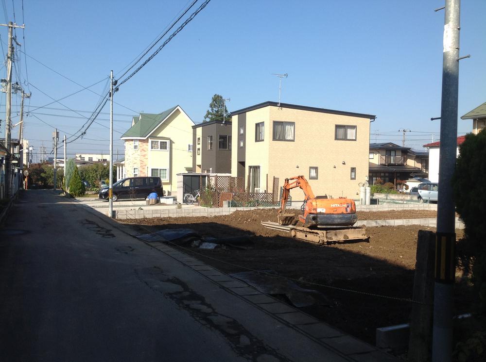 Local appearance photo. Local (11 May 2013) Shooting