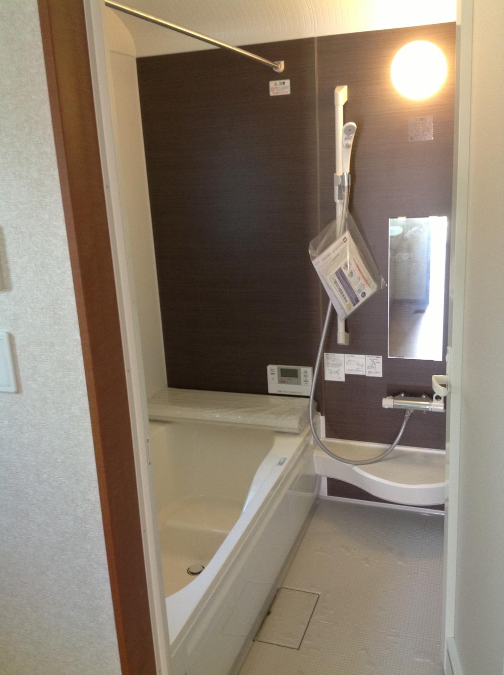 Bathroom. unit bus ・ Bathroom dry with