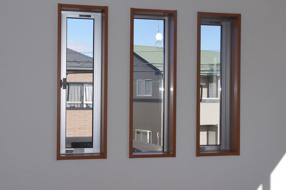 Same specifications photos (Other introspection)