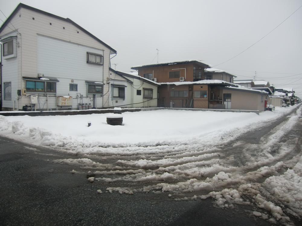 Local land photo. Local (12 May 2013) Shooting